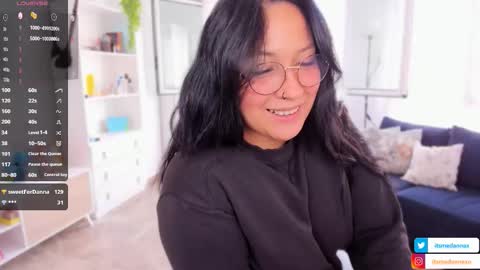 Itsmedannax   online show from October 22, 10:20 am