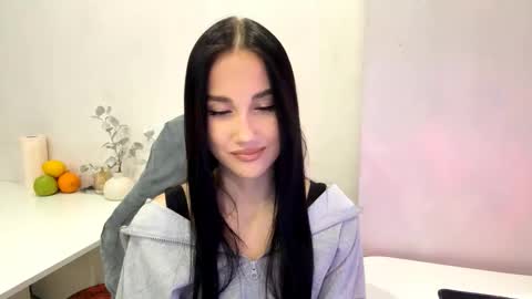 Nika online show from November 23, 2:30 pm