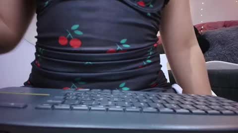 ivy_bonnie online show from November 14, 1:33 pm