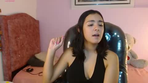 Snapshot of ivy_gail chatting on March 1, 4:04 am  IVY online show from March 1, 4:04 am