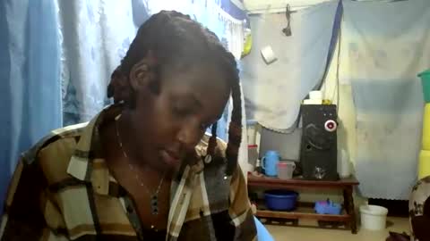 ivyk_ online show from March 21, 6:35 pm