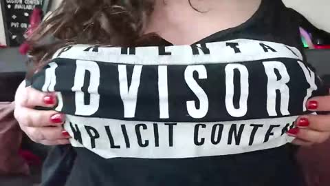 Gwen LaCourt online show from February 11, 10:50 pm