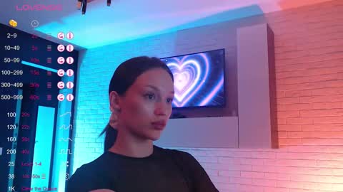 Jade online show from March 23, 5:19 pm