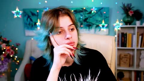 jade_castle online show from January 13, 2:07 am