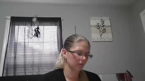 JadeLuv online show from November 22, 5:37 pm