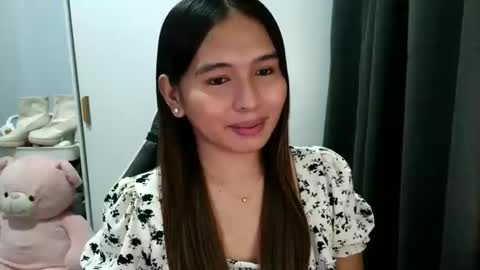 YOUR LOVELY JANE online show from November 16, 10:43 pm