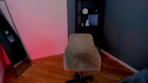 Jane online show from March 29, 2:27 pm