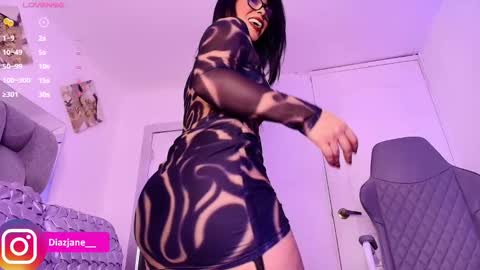 Jennifer online show from September 9, 9:14 pm