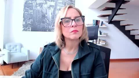 JANE TURNER MILF online show from March 6, 1:14 pm