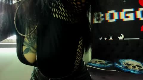      online show from February 26, 8:24 pm