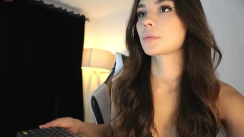 janne_palmer_ online show from March 30, 12:49 pm