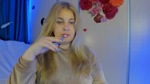 Snapshot of jansylines chatting on October 14, 9:06 pm JansyLines online show from October 14, 9:06 pm