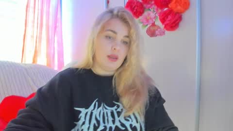 Snapshot of jansylines chatting on March 11, 9:56 am JansyLines online show from March 11, 9:56 am