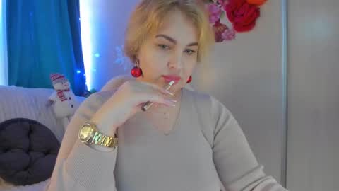 Snapshot of jansylines chatting on January 5, 11:15 am JansyLines online show from January 5, 11:15 am