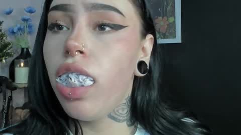 Maria online show from December 4, 2:47 am