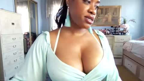 JasmineKay online show from June 21, 12:25 am
