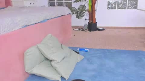 JassyeJoy online show from May 9, 6:26 am