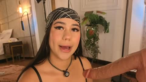 Jasmine  online show from June 6, 7:42 pm
