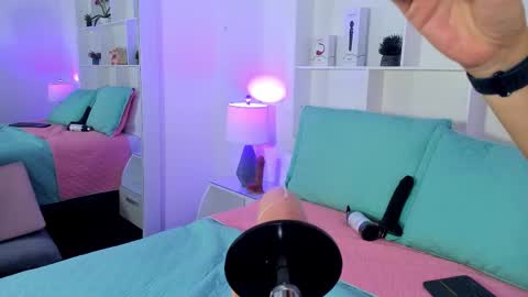 Jehn online show from January 9, 2:32 pm