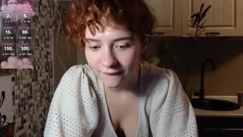Emily online show from November 25, 9:04 pm