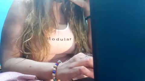 jenifer_91 online show from March 6, 10:47 pm