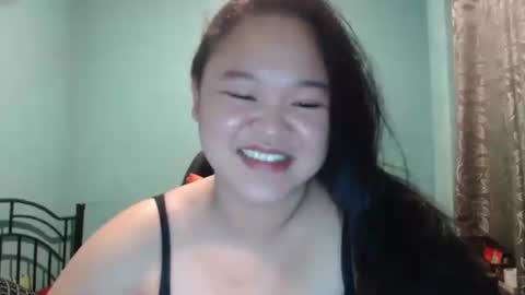 Snapshot of jennalyn_19 chatting on March 8, 6:35 pm jennalyn_19 online show from March 8, 6:35 pm