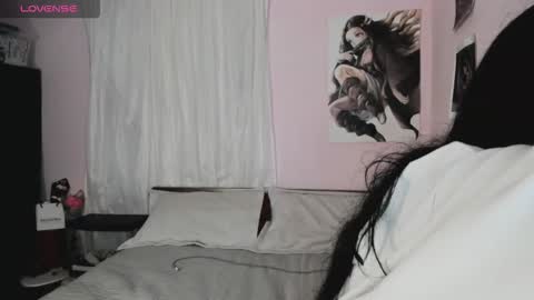 Jenner online show from February 16, 10:42 pm