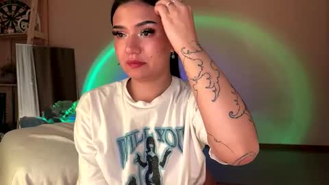 jennies_body online show from September 20, 10:19 pm