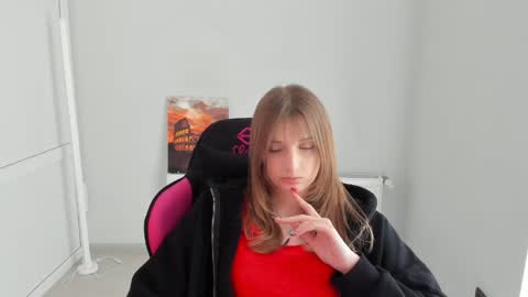 Karla online show from April 9, 12:32 pm