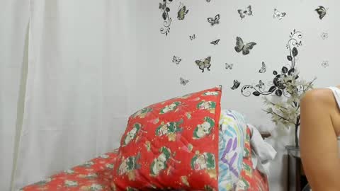 Snapshot of jenniferloveyou chatting on January 3, 12:22 am jenniferloveyou online show from January 3, 12:22 am