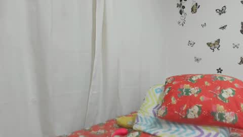 Snapshot of jenniferloveyou chatting on February 28, 8:07 pm jenniferloveyou online show from February 28, 8:07 pm