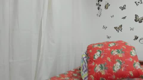Snapshot of jenniferloveyou chatting on December 31, 10:56 pm jenniferloveyou online show from December 31, 10:56 pm