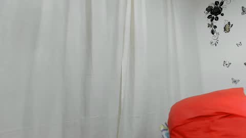 Snapshot of jenniferloveyou chatting on January 9, 1:13 pm jenniferloveyou online show from January 9, 1:13 pm