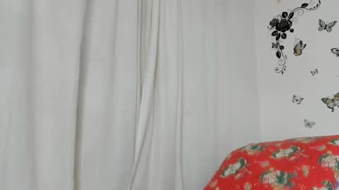 Snapshot of jenniferloveyou chatting on February 27, 8:20 pm jenniferloveyou online show from February 27, 8:20 pm