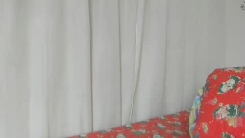 Snapshot of jenniferloveyou chatting on December 29, 8:04 pm jenniferloveyou online show from December 29, 8:04 pm