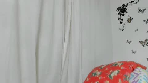 Snapshot of jenniferloveyou chatting on February 23, 4:18 pm jenniferloveyou online show from February 23, 4:18 pm