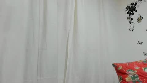 Snapshot of jenniferloveyou chatting on January 22, 9:11 pm jenniferloveyou online show from January 22, 9:11 pm