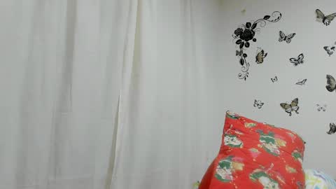 Snapshot of jenniferloveyou chatting on January 8, 3:07 pm jenniferloveyou online show from January 8, 3:07 pm