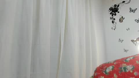 Snapshot of jenniferloveyou chatting on January 18, 12:26 pm jenniferloveyou online show from January 18, 12:26 pm