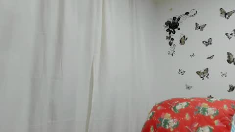 Snapshot of jenniferloveyou chatting on December 27, 12:34 pm jenniferloveyou online show from December 27, 12:34 pm