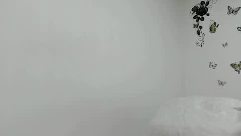 jenniferloveyou online show from May 31, 10:00 pm