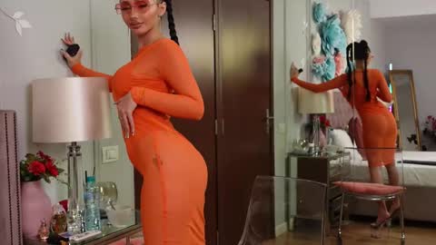 JenniferLovve online show from January 11, 5:23 am