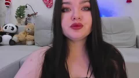 JennisNeon online show from January 3, 2:08 pm