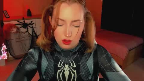 Snapshot of jenny__luv chatting on October 20, 8:17 am Jenny online show from October 20, 8:17 am