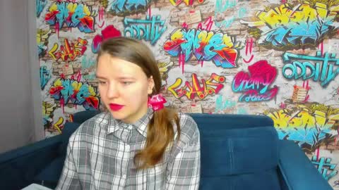 Jenny online show from April 9, 1:30 am