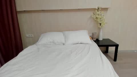 Jenny online show from November 13, 1:15 am