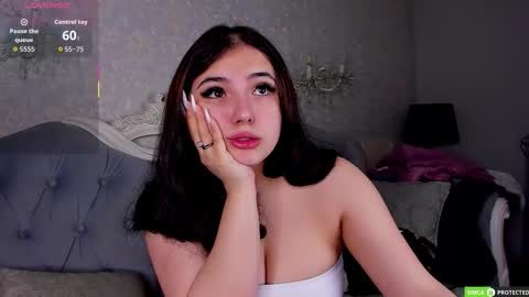 Jenny Ferguson online show from November 6, 3:23 am