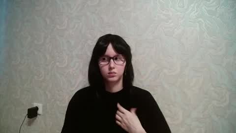 JennyOlset online show from February 2, 9:40 am