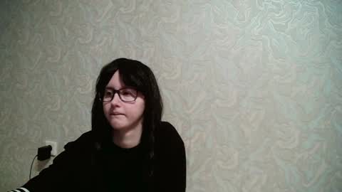 JennyOlset online show from December 17, 10:44 am