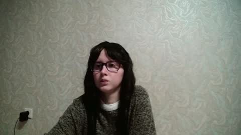 JennyOlset online show from February 10, 4:58 pm